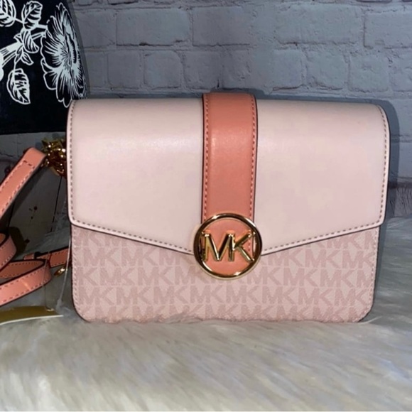 Michael Kors CARMEN 2pc Set - Picture 2 of 8